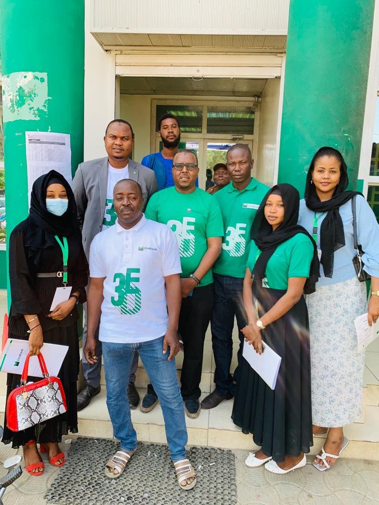 Membres du réseau d'ambassadeurs du Groupe Espoir Business lors d'une activation terrain au Tchad
